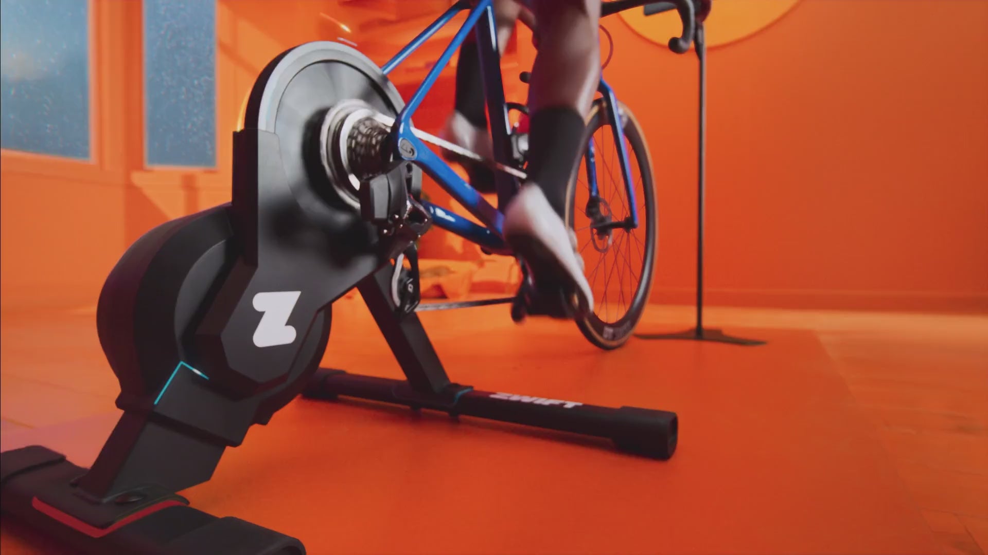 Indoor Cycling and Running Virtual Training App