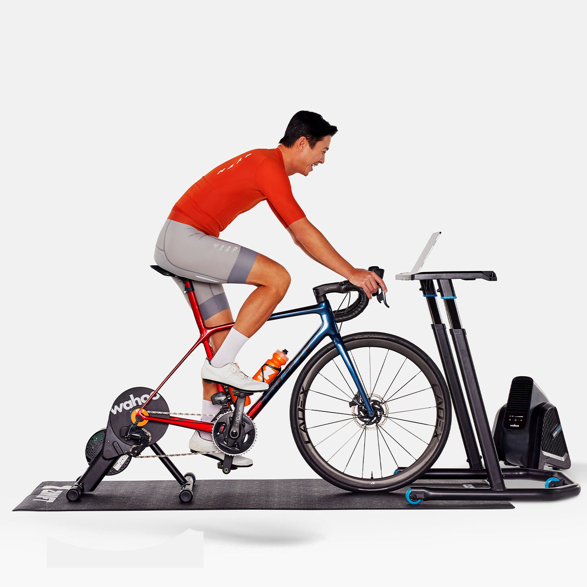 Wahoo KICKR CORE Zwift One with 1-Year Zwift Membership